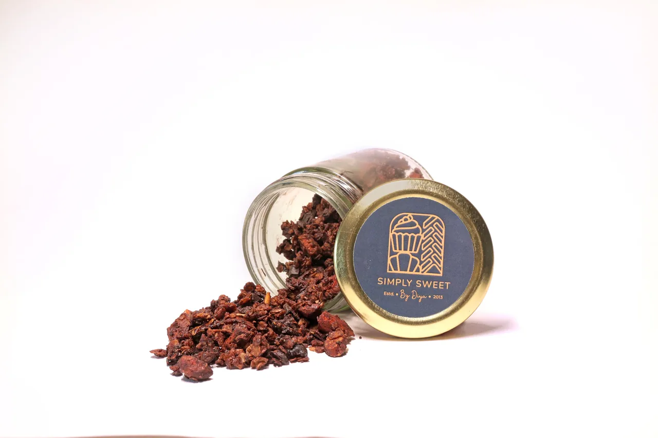 Mixed nuts and dry fruit jar by Simply Sweet Udaipur