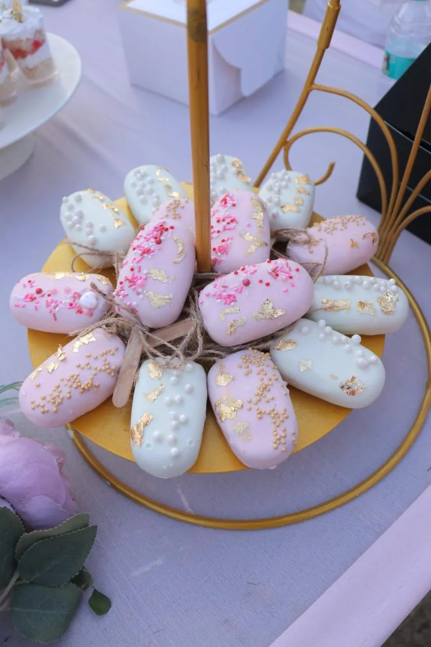 Pastel pink eclairs by Simply Sweet Udaipur