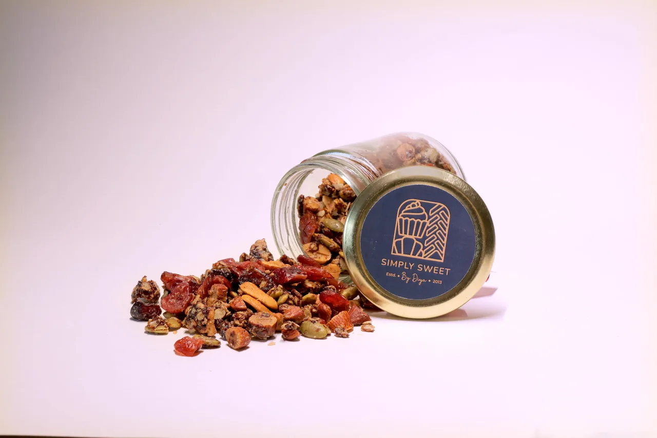 Seeds and dry fruit trail mix by Simply Sweet Udaipur