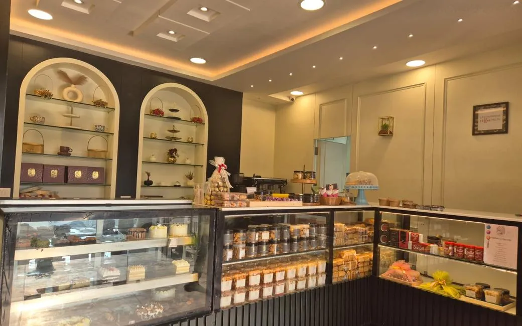 Simply Sweet bakery storefront in Navratan, Udaipur