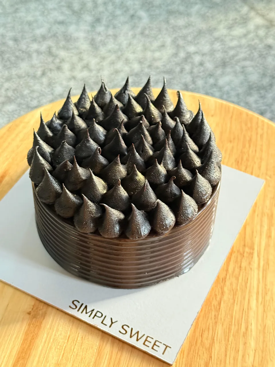 Vegan chocolate mousse cake by Simply Sweet Udaipur